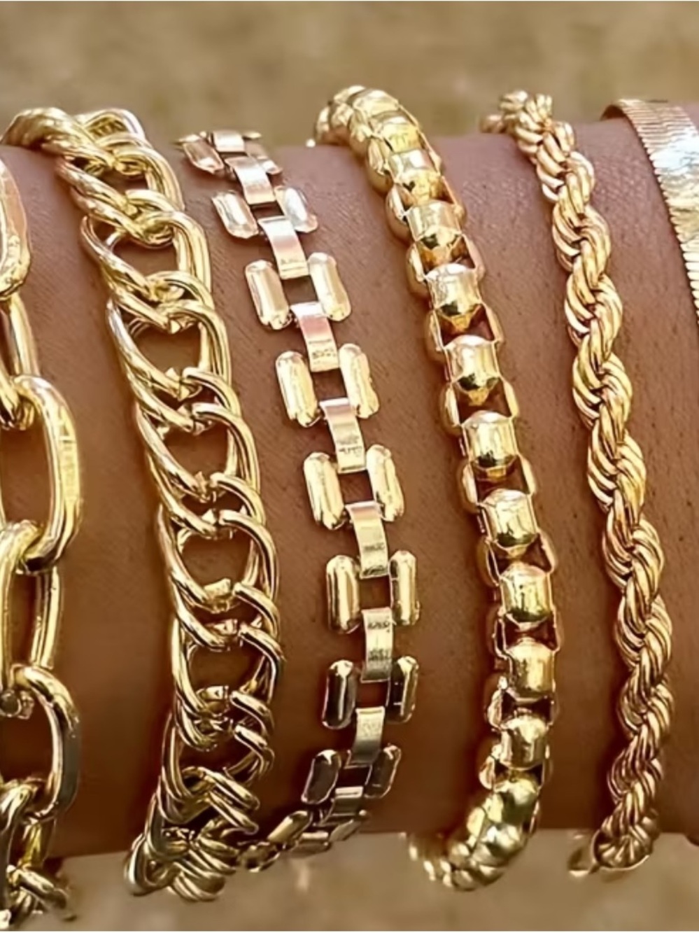 Gold Tone Women’s Mixed Chain Bracelet Set of 6 NWT